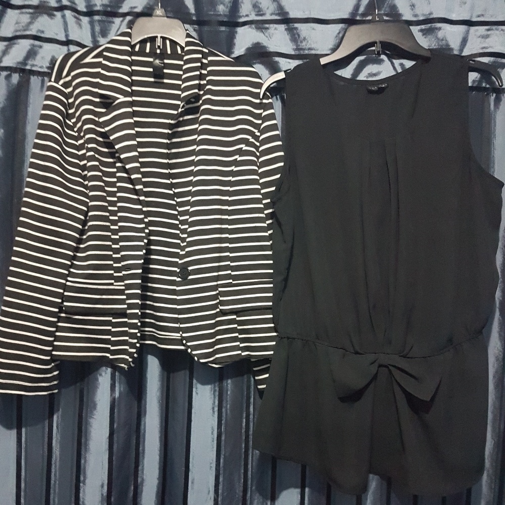 <<<SOLD>>>>>>>>>>4 pc bundle